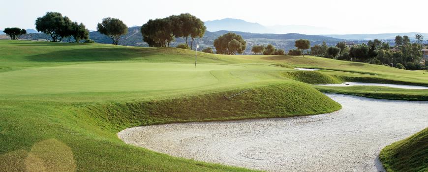 https://golftravelpeople.com/wp-content/uploads/2019/04/Almenara-Golf-Club-201.jpg