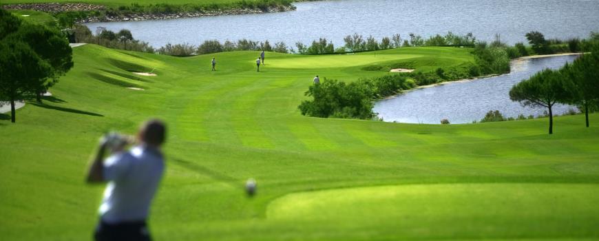 https://golftravelpeople.com/wp-content/uploads/2019/04/Almenara-Golf-Club-31.jpg