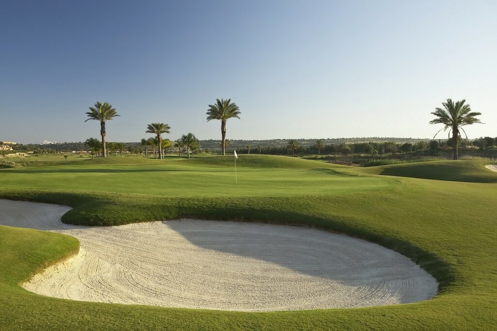 https://golftravelpeople.com/wp-content/uploads/2019/04/Amendoeira-Resort-Algarve-Portugal-OConnor-Course-5-1024x683.jpg