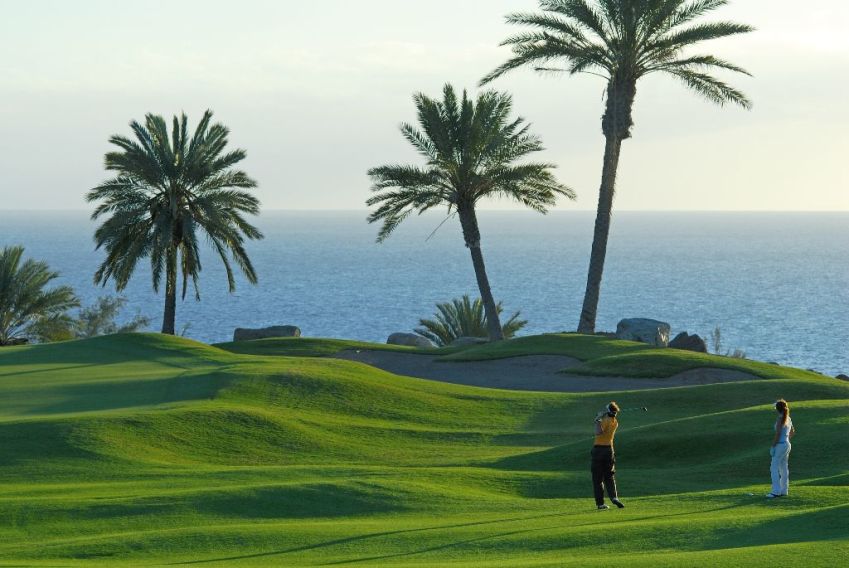 https://golftravelpeople.com/wp-content/uploads/2019/04/Anfi-Tauro-Golf-Gran-Canaria-9.jpg