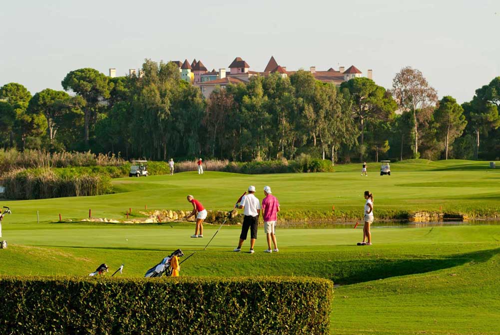 https://golftravelpeople.com/wp-content/uploads/2019/04/Antalya-Golf-Club-2.jpg