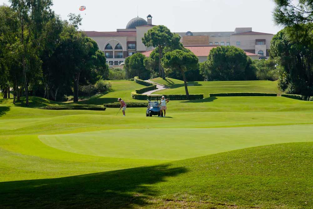 https://golftravelpeople.com/wp-content/uploads/2019/04/Antalya-Golf-Club-4.jpg