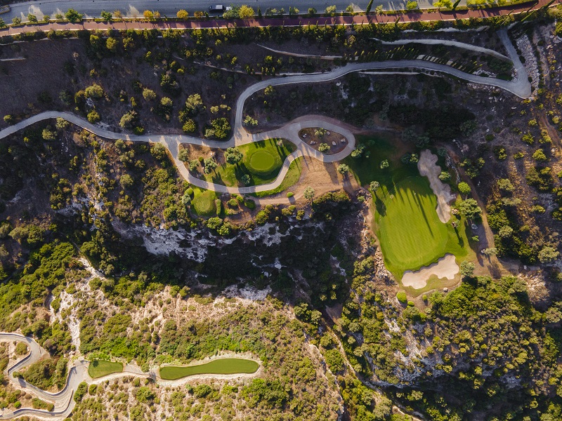 https://golftravelpeople.com/wp-content/uploads/2019/04/Aphrodite-Hills-Golf-Club-New-1.jpg