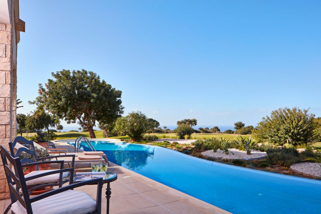 https://golftravelpeople.com/wp-content/uploads/2019/04/Aphrodite-Hills-Resort-Cyprus-24-1024x683.jpg