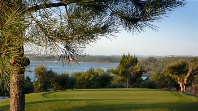 https://golftravelpeople.com/wp-content/uploads/2019/04/Bom-Sucesso-Resort-Golf-Course-Obidos-Portugal-4.jpg