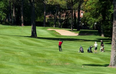 https://golftravelpeople.com/wp-content/uploads/2019/04/Club-de-Golf-Costa-Brava-4-400x256.jpg