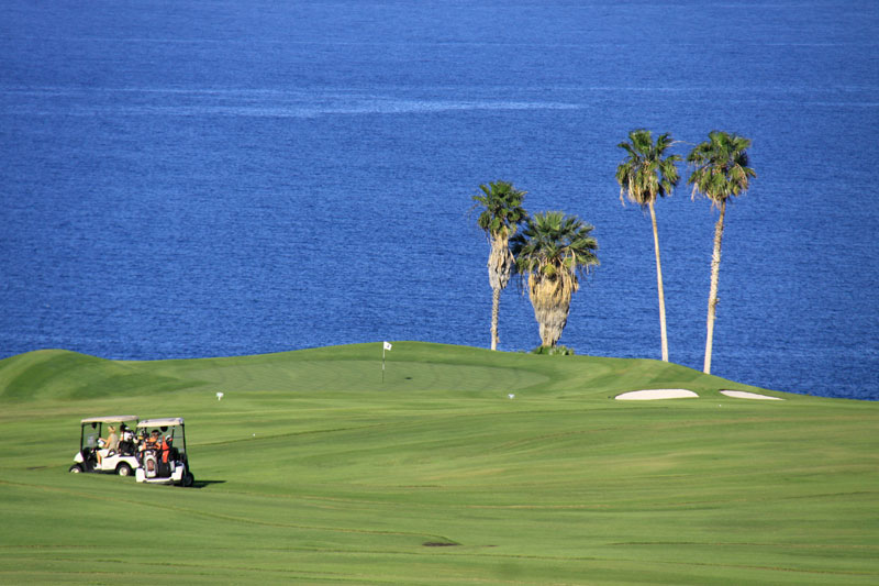 https://golftravelpeople.com/wp-content/uploads/2019/04/Costa-Adeje-Golf-Tenerife-5.jpg