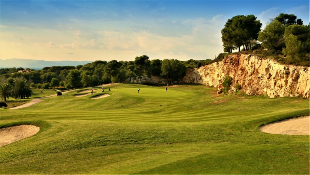 https://golftravelpeople.com/wp-content/uploads/2019/04/Costa-Daurada-Golf-Festival-16-1024x578.jpg