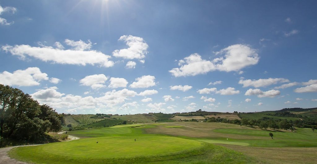 https://golftravelpeople.com/wp-content/uploads/2019/04/Dolce-Campo-Real-12-1024x529.jpg