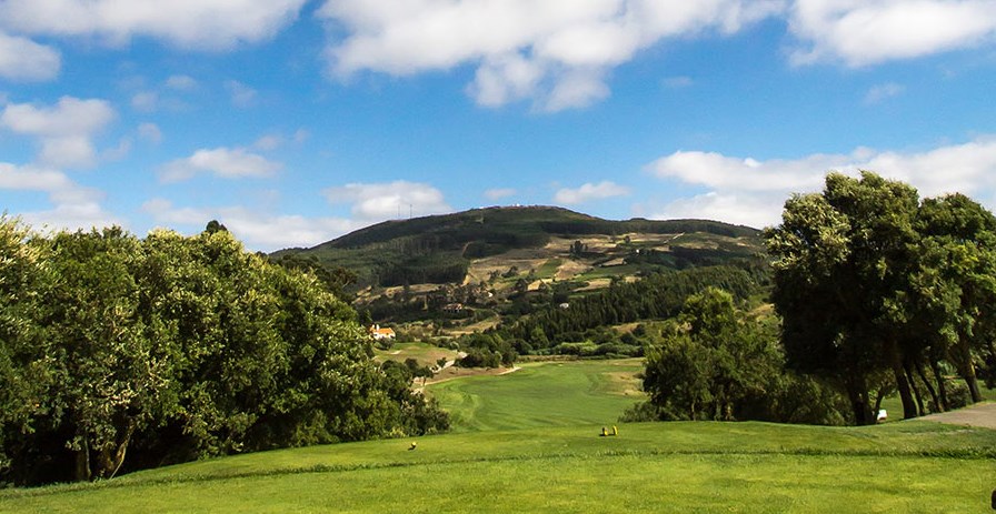 https://golftravelpeople.com/wp-content/uploads/2019/04/Dolce-Campo-Real-16.jpg