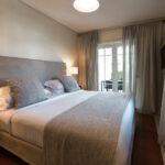 https://golftravelpeople.com/wp-content/uploads/2019/04/Domes-Lake-Algarve-Vilamoura-Bedrooms-and-Suites-4-150x150.jpg