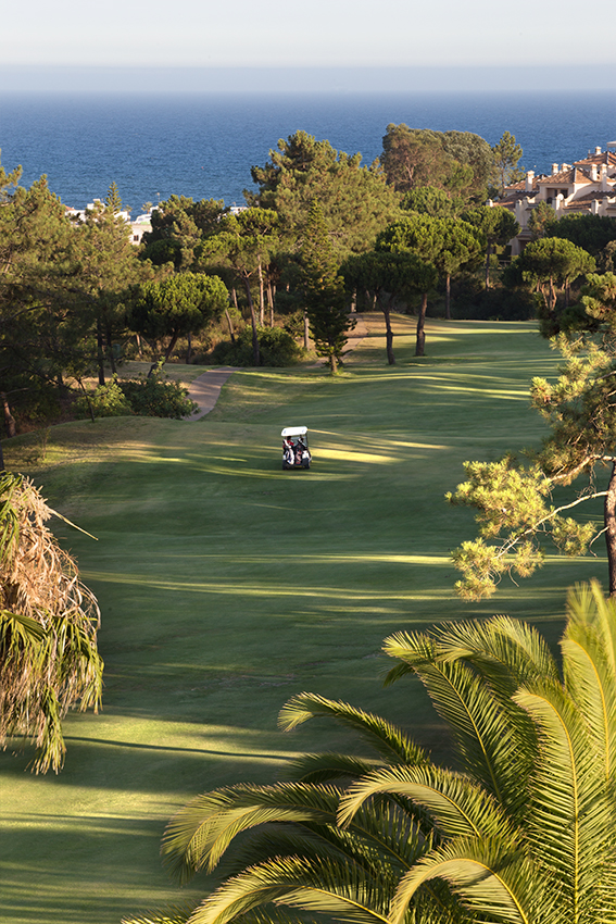 https://golftravelpeople.com/wp-content/uploads/2019/04/Doubletree-by-Hilton-Islantilla-Golf-Resort-Islantilla-Golf-Course-1.jpg