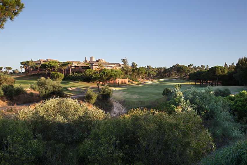 https://golftravelpeople.com/wp-content/uploads/2019/04/Doubletree-by-Hilton-Islantilla-Golf-Resort-Islantilla-Golf-Course-2.jpg