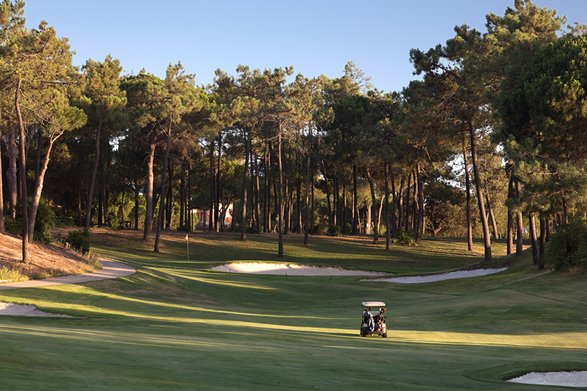 https://golftravelpeople.com/wp-content/uploads/2019/04/Doubletree-by-Hilton-Islantilla-Golf-Resort-Islantilla-Golf-Course-4.jpg
