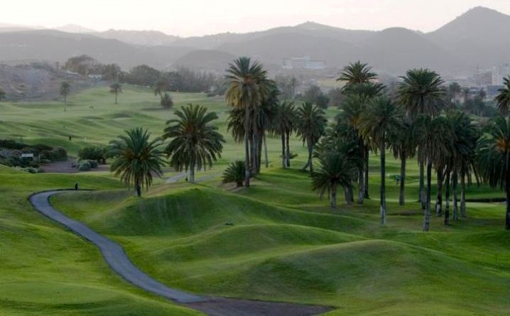 https://golftravelpeople.com/wp-content/uploads/2019/04/El-Cortijo-Club-de-Campo-Gran-Canaria-10-1.jpg