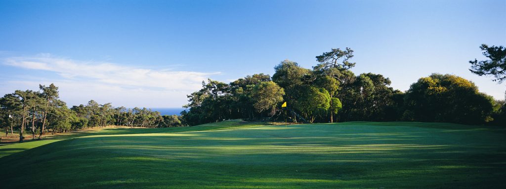 https://golftravelpeople.com/wp-content/uploads/2019/04/Estoril-Golf-Club-Lisbon-4-1024x382.jpg