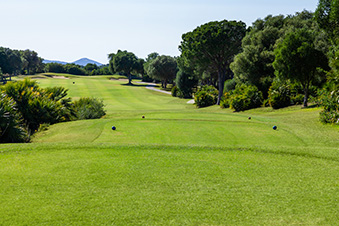 https://golftravelpeople.com/wp-content/uploads/2019/04/Fairplay-Golf-Course-at-Fairplay-Golf-Spa-Resort-2.jpg