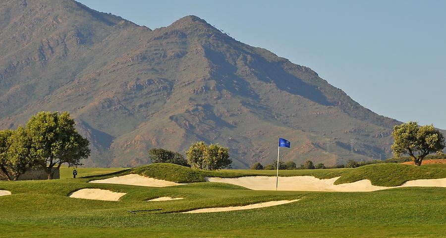 https://golftravelpeople.com/wp-content/uploads/2019/04/Finca-Cortesin-11.jpg