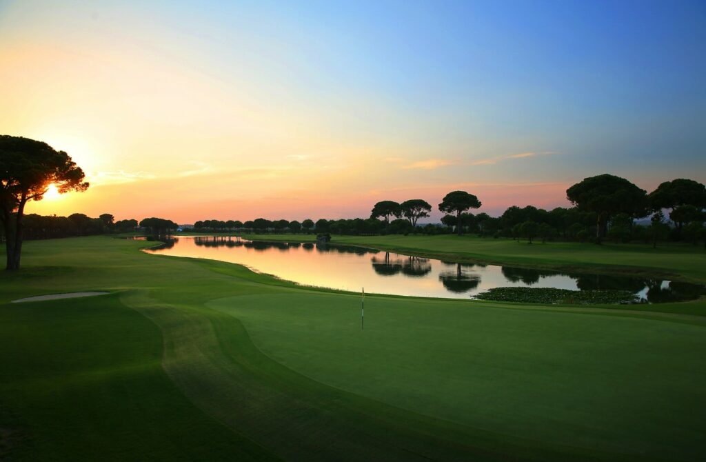 https://golftravelpeople.com/wp-content/uploads/2019/04/Gloria-Golf-Club-New-Course-Belek-Turkey-3-1024x670.jpg