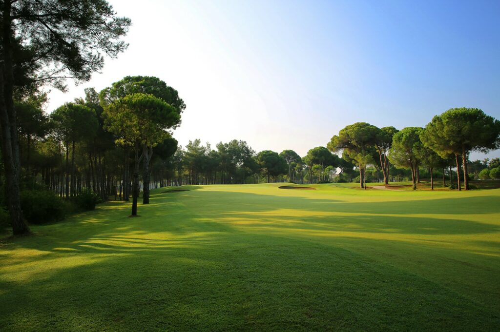 https://golftravelpeople.com/wp-content/uploads/2019/04/Gloria-Golf-Club-Verde-Select-Course-Belek-Turkey-21-1024x681.jpg