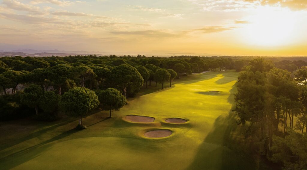 https://golftravelpeople.com/wp-content/uploads/2019/04/Gloria-Golf-Club-Verde-Select-Course-Belek-Turkey-9-1024x568.jpg