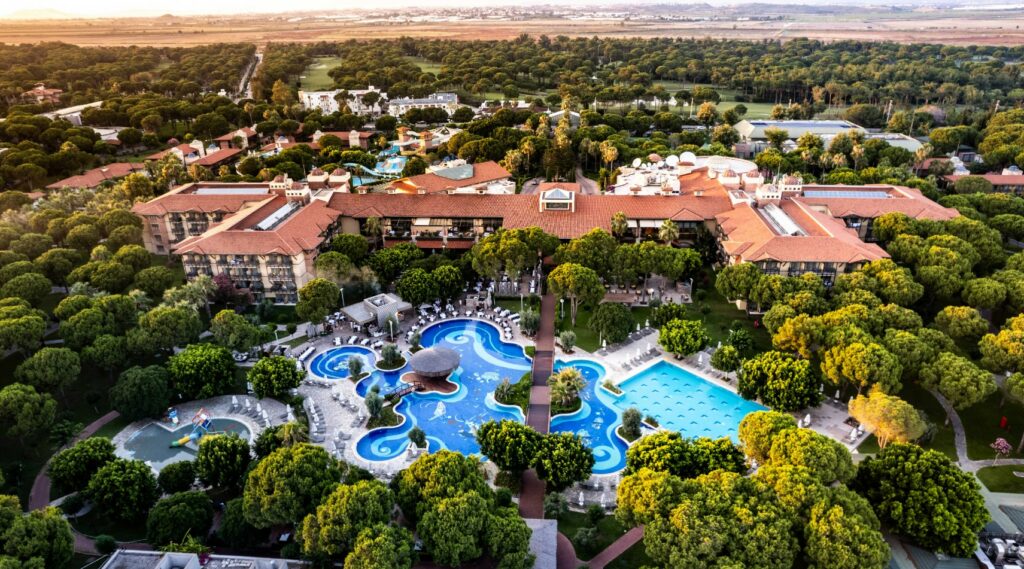 https://golftravelpeople.com/wp-content/uploads/2019/04/Gloria-Golf-Resort-Hotel-Belek-Turkey-8-1024x569.jpg