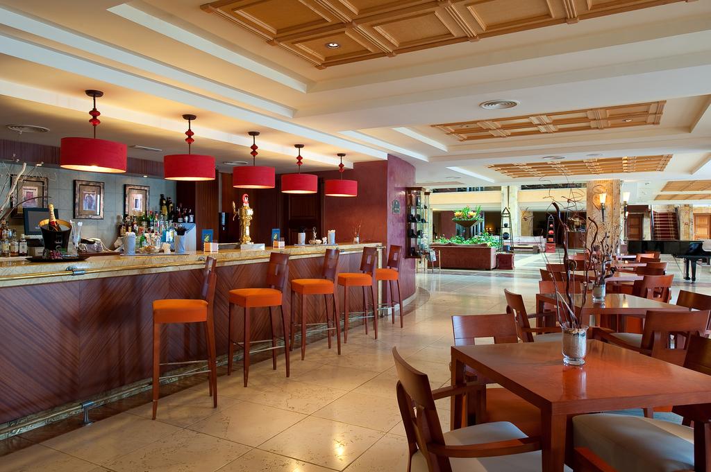 Gran Hotel Elba Estepona and Thalasso Spa 5*