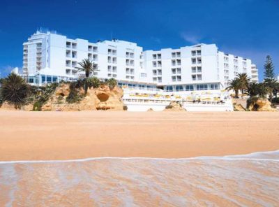 https://golftravelpeople.com/wp-content/uploads/2019/04/Holiday-Inn-Algarve-1-400x296.jpg