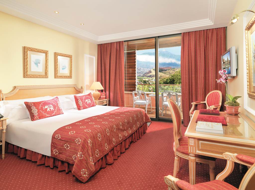 https://golftravelpeople.com/wp-content/uploads/2019/04/Hotel-Botanico-Oriental-Spa-Garden-Tenerife-9.jpg