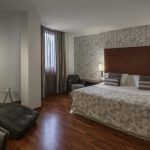 https://golftravelpeople.com/wp-content/uploads/2019/04/Hotel-Gran-Ultonia-Girona-Bedrooms-17-150x150.jpg
