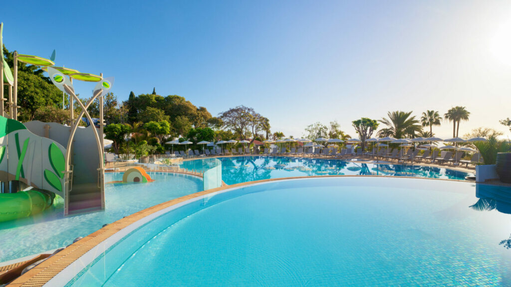 https://golftravelpeople.com/wp-content/uploads/2019/04/Hotel-Jardin-Tecina-swimming-pools-leisure-facilities-la-Gomera-Canary-Islands-Spain-5-1024x576.jpg