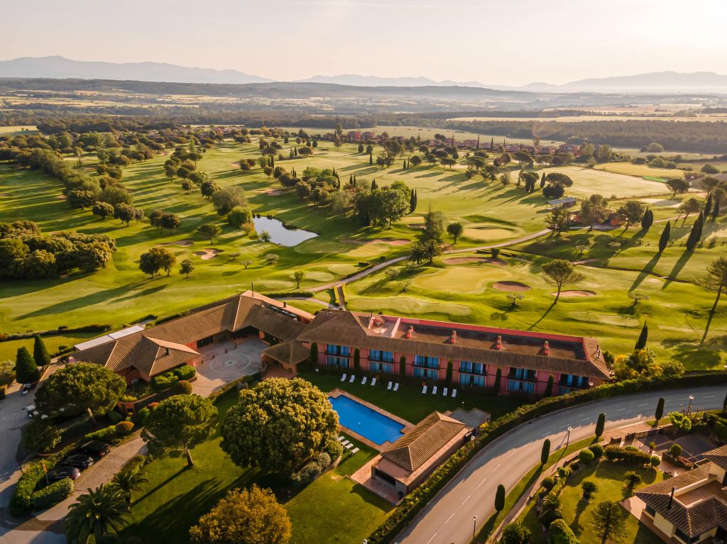 Torremirona Golf and Spa Resort 4*