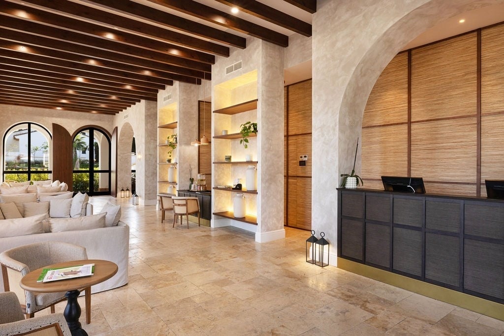 https://golftravelpeople.com/wp-content/uploads/2019/04/Inmood-San-Roque-Hotel-Cadiz-Spain-45.jpg