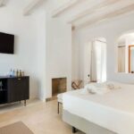 https://golftravelpeople.com/wp-content/uploads/2019/04/Inmood-San-Roque-Hotel-Cadiz-Spain-Bedrooms-and-Suites-3-150x150.jpg