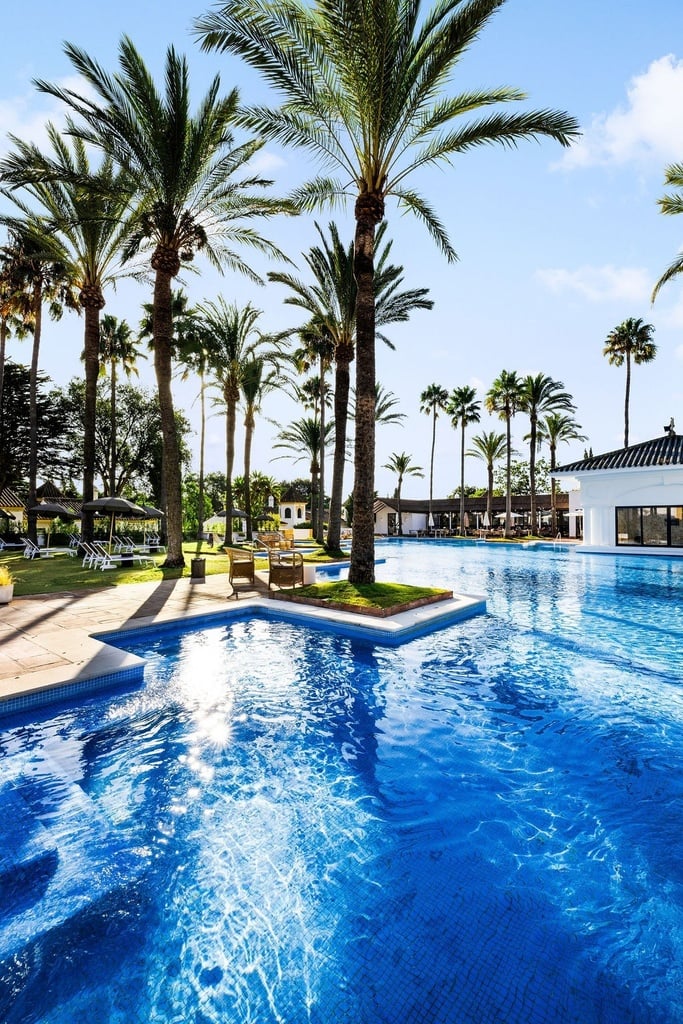 https://golftravelpeople.com/wp-content/uploads/2019/04/Inmood-San-Roque-Hotel-Cadiz-Spain-Swimming-Pools-and-Leisure-facilities-5.jpg