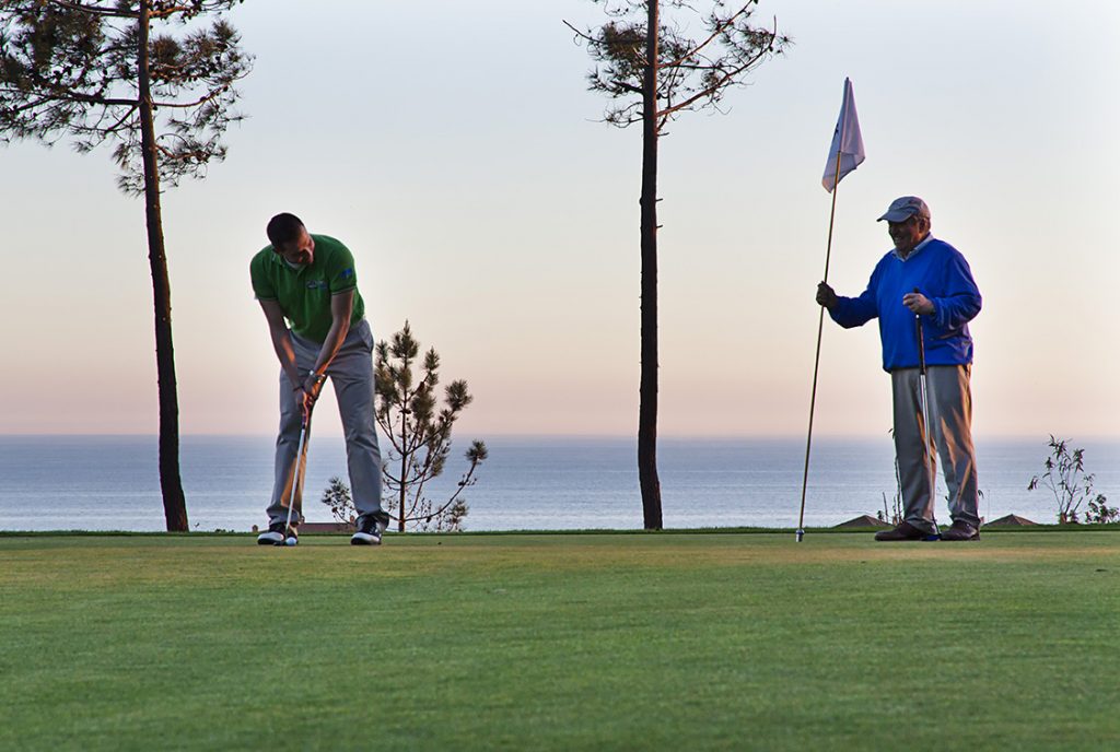 https://golftravelpeople.com/wp-content/uploads/2019/04/Islantilla-Golf-Club-12-1024x688.jpg