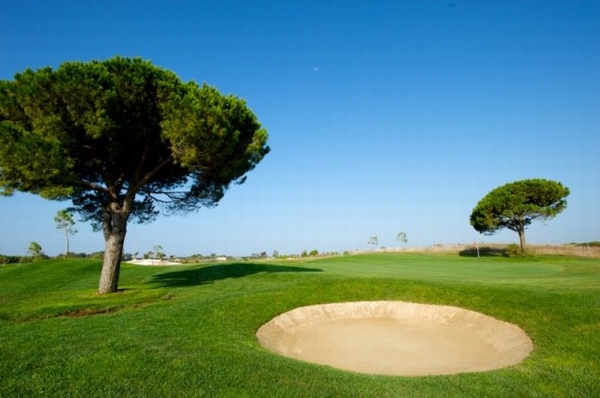 https://golftravelpeople.com/wp-content/uploads/2019/04/La-Estancia-GC-12.jpg