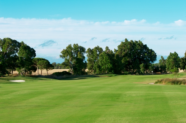 https://golftravelpeople.com/wp-content/uploads/2019/04/La-Estancia-New-5.jpg