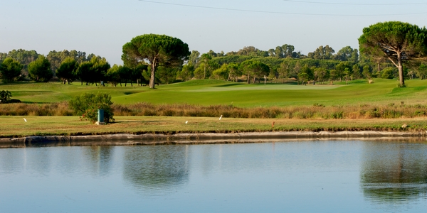 https://golftravelpeople.com/wp-content/uploads/2019/04/La-Estancia-New-6.jpg