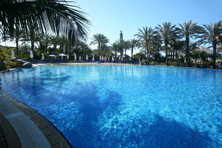 https://golftravelpeople.com/wp-content/uploads/2019/04/Lopesan-Costa-Meloneras-Resort-Spa-and-Casino-3.jpg