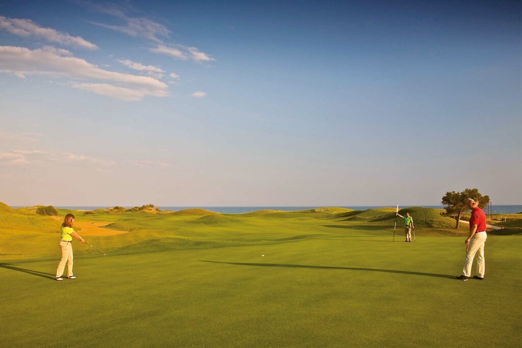 https://golftravelpeople.com/wp-content/uploads/2019/04/Lykia-World-Antalya-Lykia-Links-Golf-Club-28-1024x683.jpg