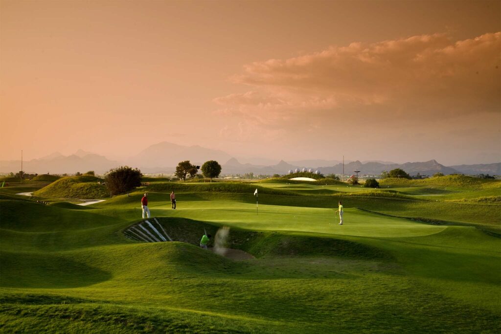 https://golftravelpeople.com/wp-content/uploads/2019/04/Lykia-World-Antalya-Lykia-Links-Golf-Club-5-1024x683.jpg