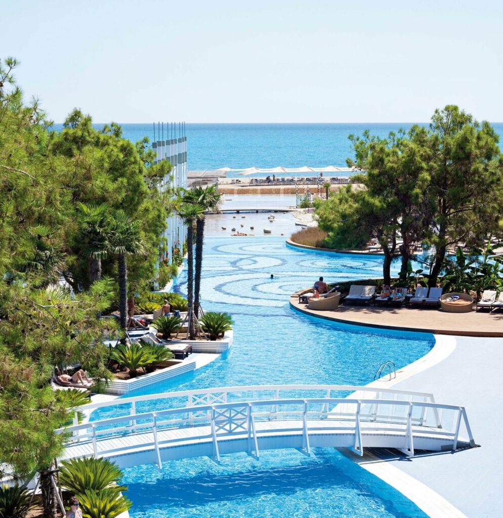 https://golftravelpeople.com/wp-content/uploads/2019/04/Lykia-World-Antalya-Swimming-Pools-and-Leisure-4-994x1024.jpg