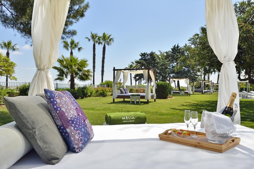 https://golftravelpeople.com/wp-content/uploads/2019/04/Melia-Atlantico-Hotel-Isla-Canela-Huelva-Costa-de-la-Luz-Spain-10-1024x682.jpg