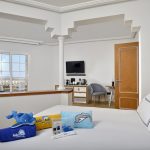 https://golftravelpeople.com/wp-content/uploads/2019/04/Melia-Atlantico-Hotel-Isla-Canela-Huelva-Costa-de-la-Luz-Spain-Bedrooms-3-150x150.jpg