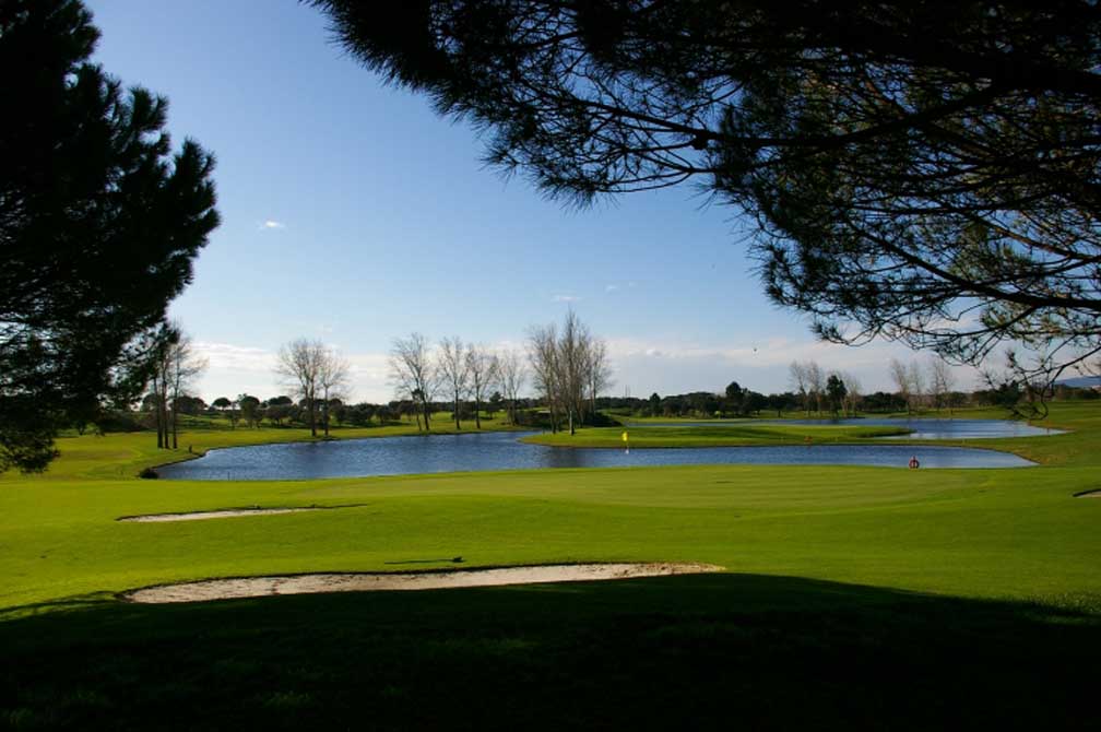 https://golftravelpeople.com/wp-content/uploads/2019/04/Montado-Golf-Club-6.jpg