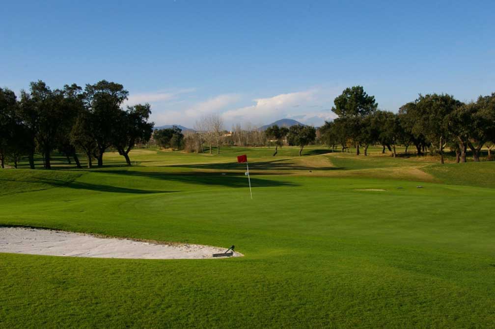 https://golftravelpeople.com/wp-content/uploads/2019/04/Montado-Golf-Club-8.jpg
