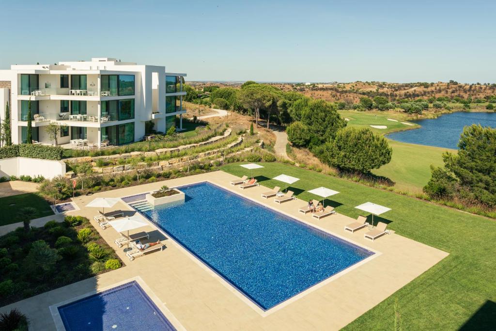 Monte Rei Villas & Clubhouse Residences 5*