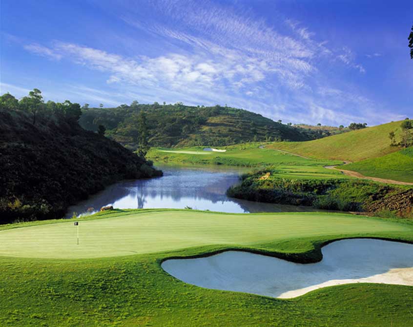https://golftravelpeople.com/wp-content/uploads/2019/04/Monte-Rei-Golf-Club-8.jpg