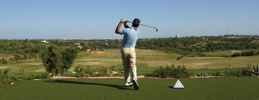 https://golftravelpeople.com/wp-content/uploads/2019/04/Oceanico-Amendoeira-Academy-Course-2-1024x395.jpg